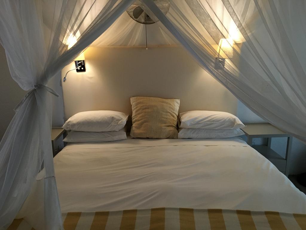 Bed and Breakfast Ashbourne Country Escape Хейзивью Экстерьер фото